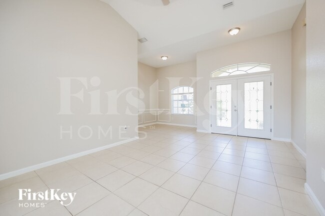 Building Photo - 3342 Cunliffe Rd