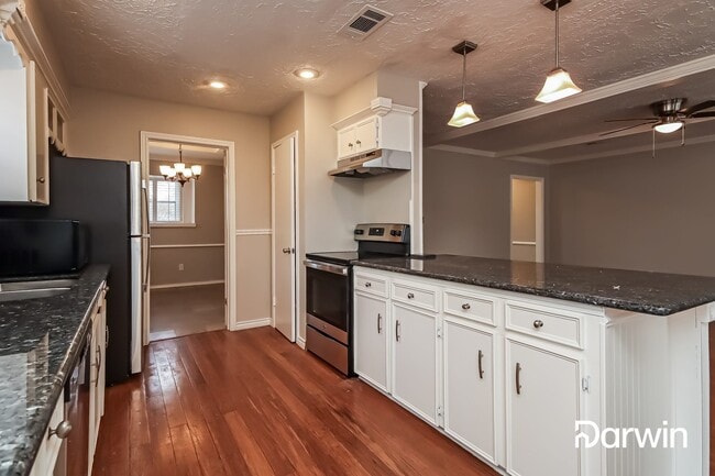 Building Photo - 12219 Meadowhollow Drive, Meadows Place, T...