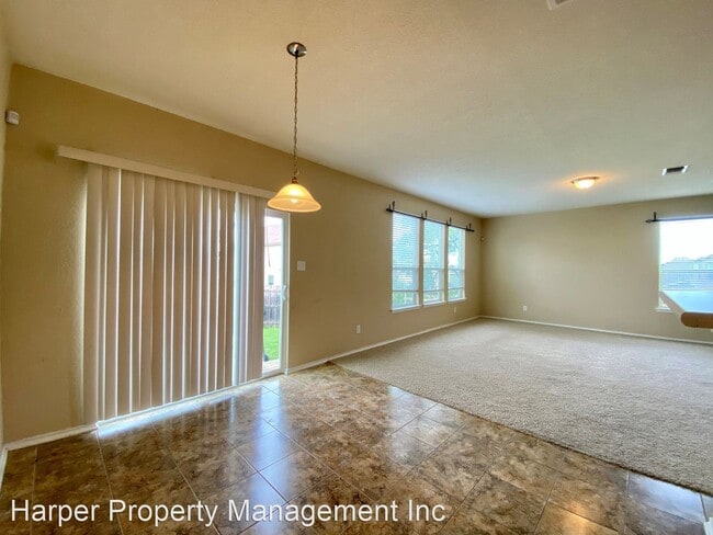 Foto del edificio - 3 br, 2.5 bath House - 8427 Mescal Pass