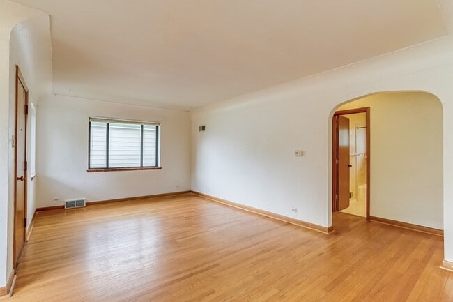 Foto del edificio - 2315 S Sherman St