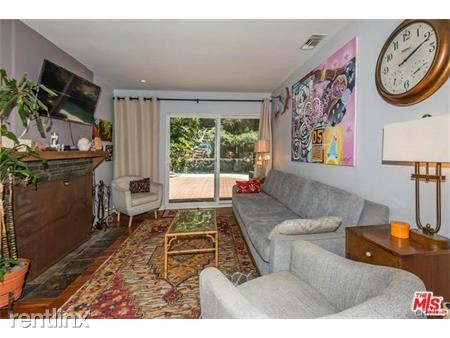 Building Photo - 2142 Sunset Crest Dr