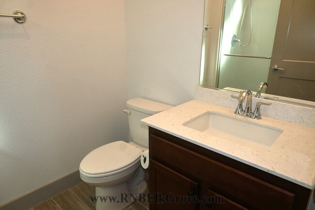 Building Photo - 10060 Carinata Dr