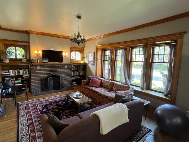 Foto del edificio - 1202 S Layton Blvd