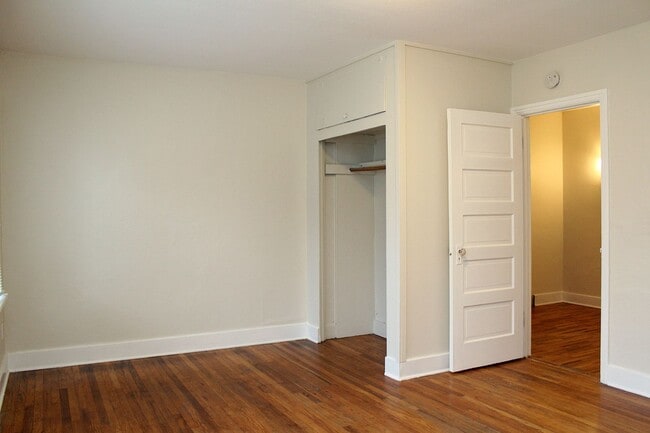 Building Photo - 1007 NE Tillamook St