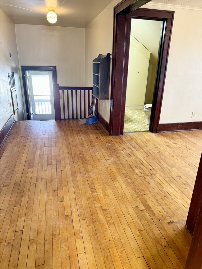 Foto del edificio - 607 S Lincoln St