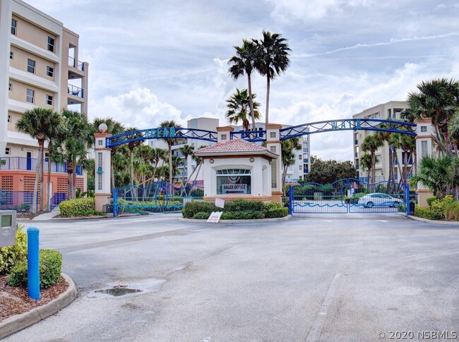 Building Photo - 5300 S Atlantic Ave