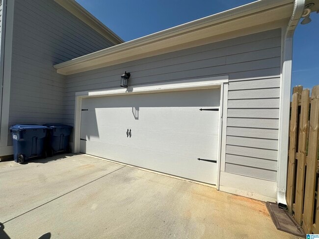 Building Photo - 60 Sumter Wy