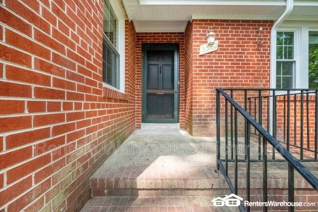 Building Photo - 6520 Park Ave