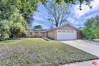 Building Photo - 6308 Glide Ave