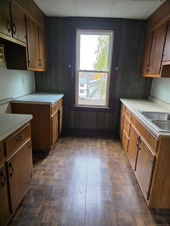 Foto del edificio - 166 Oak St