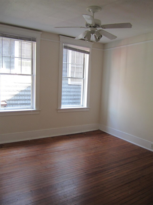 Foto del edificio - 1712 Abercorn St