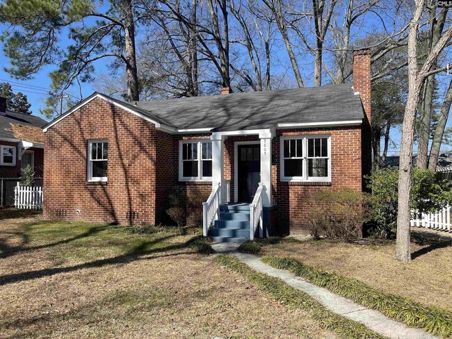 Building Photo - 3605 Moss Ave