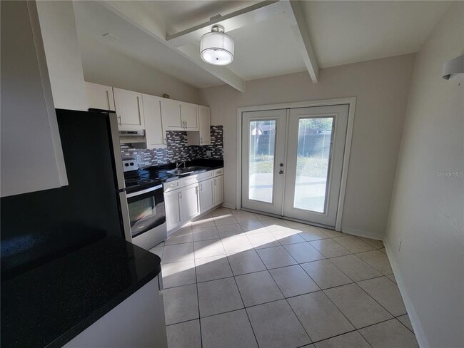 Building Photo - 1212 Windermere Way