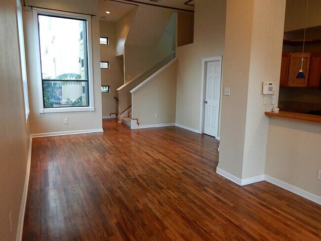 Foto del edificio - 2427 Dorrington St