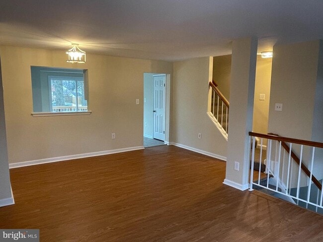 Foto del edificio - 2029 Howard Chapel Turn