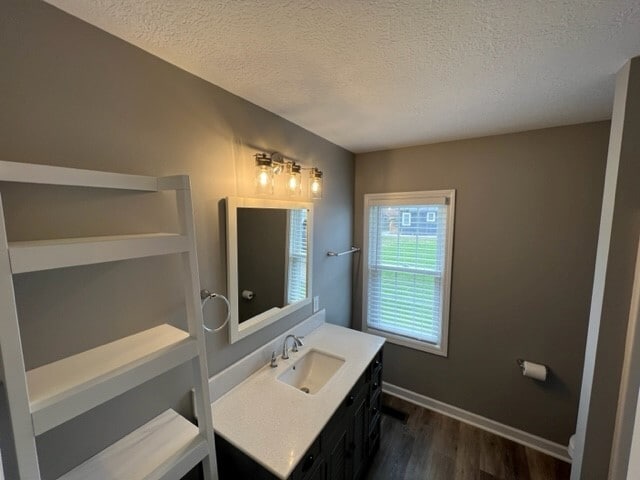 Foto del edificio - 4923 Decker Ave NE