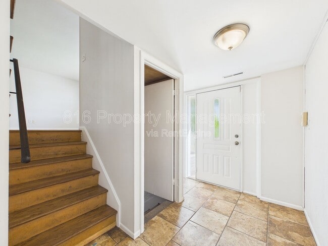 Foto del edificio - 7800 E 91 St