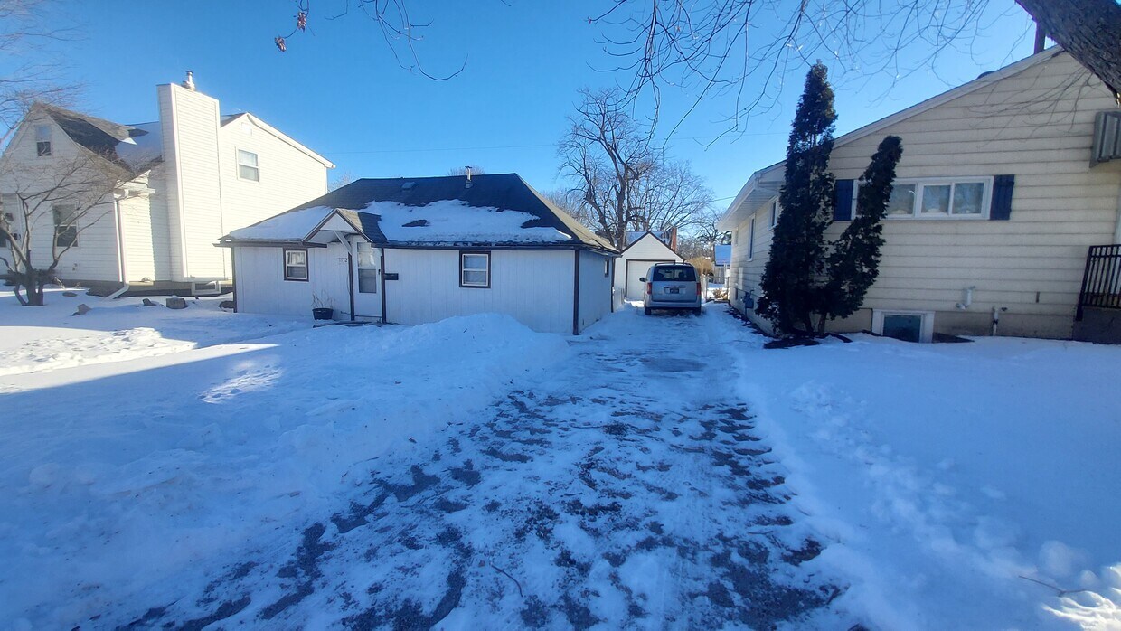 House from the street - 1132 Northwestern Ave