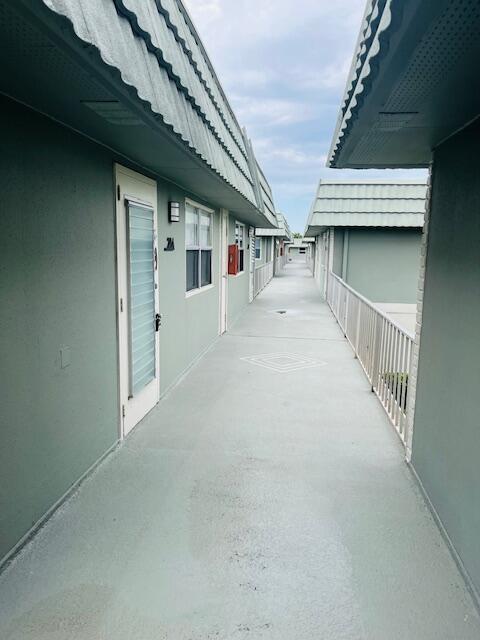 Building Photo - 285 Flanders F