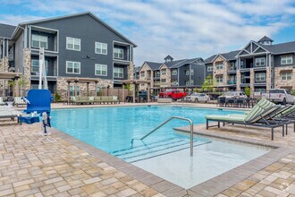 Building Photo - The Grassdale at Manor