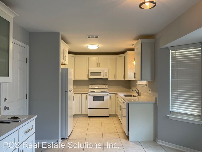 Building Photo - 3 br, 2 bath House - 3472 Sycamore Ln