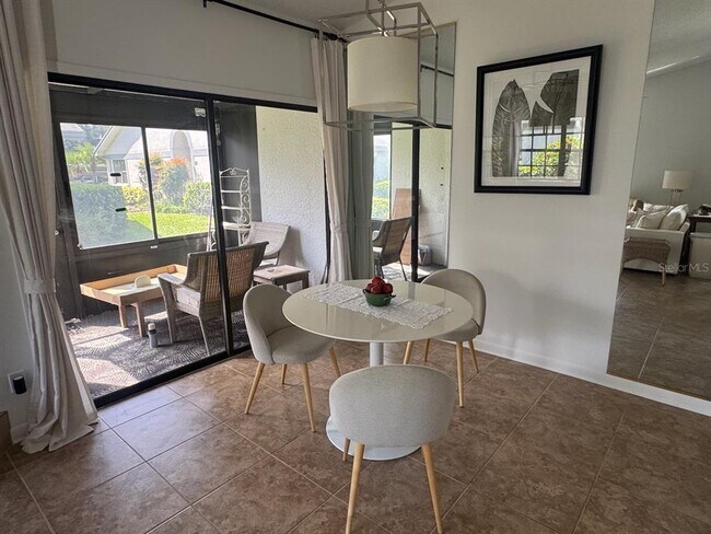 Foto del edificio - 2749 Countryside Blvd