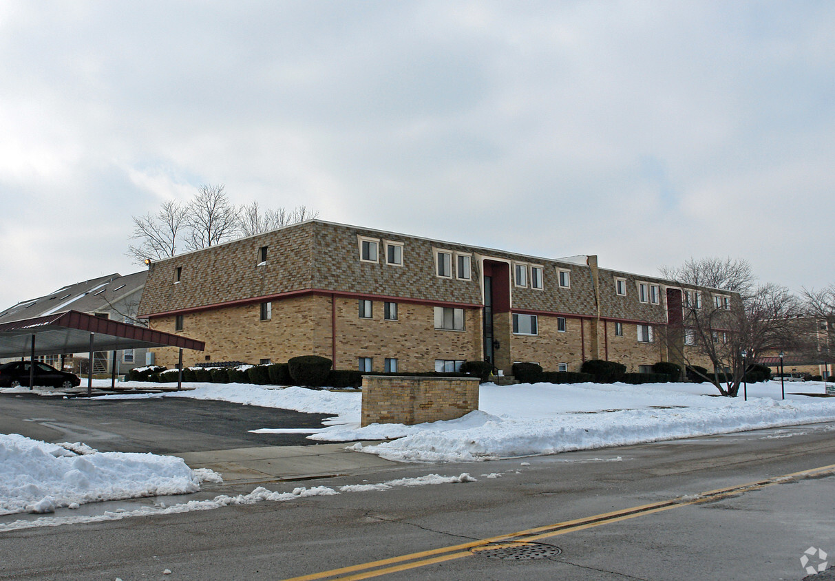 Building Photo - Northland Plaza Apartments