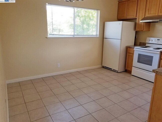 Foto del edificio - 564 S Fair Oaks Ave
