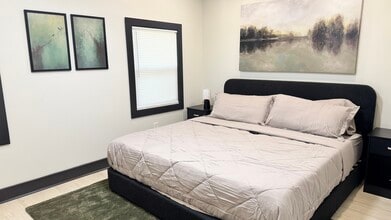 Building Photo - 2054 Fargo Pl SE