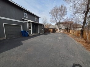 Building Photo - 2141 SW Quartz Ave