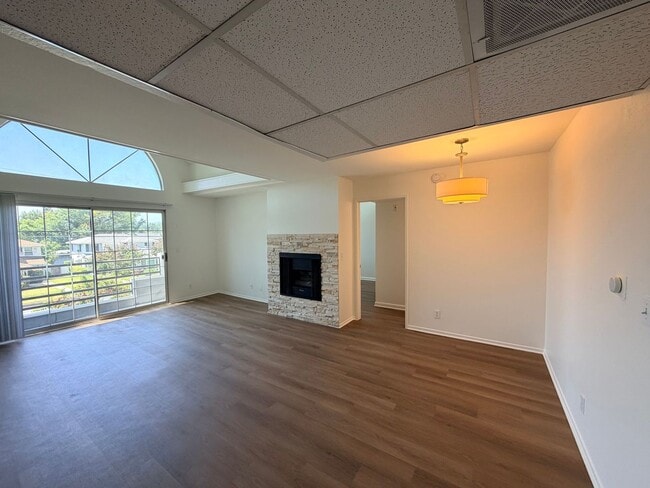 Interior Photo - KBC Burbank
