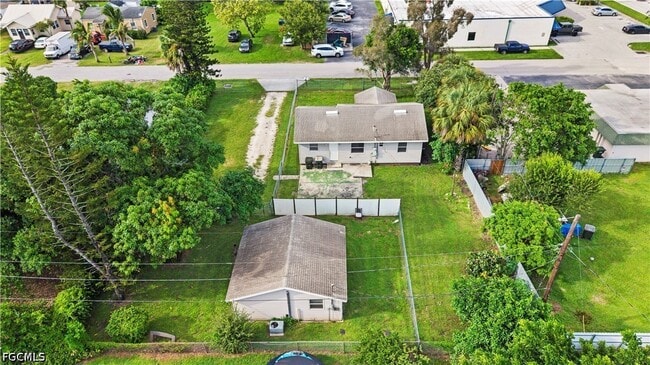 Building Photo - 312 W Trinidad Ave