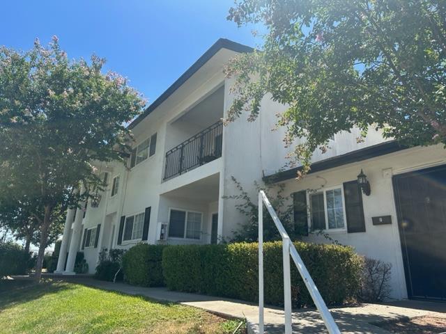 Foto principal - 3211 N Wishon Ave