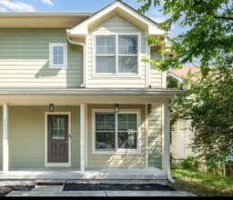 Building Photo - 1121 Cahal Ave