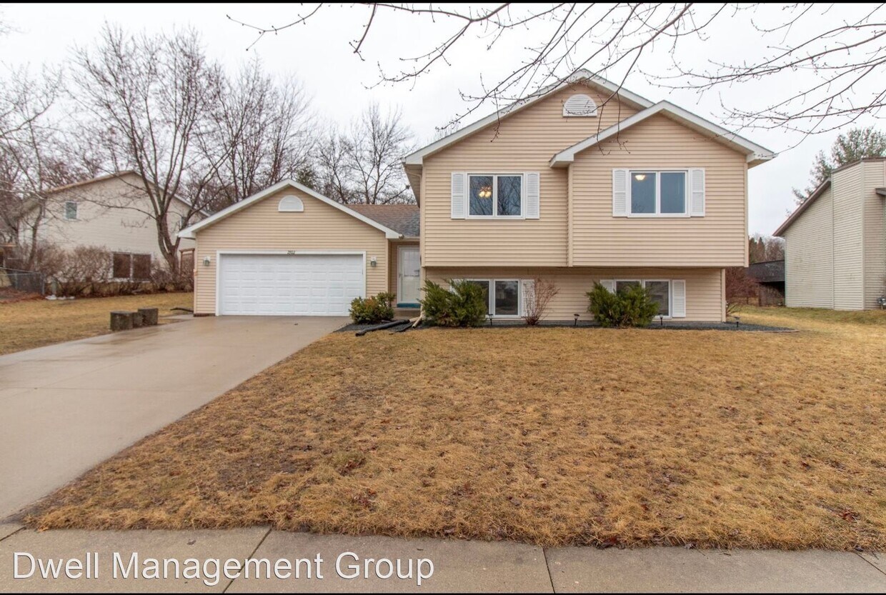 Primary Photo - 4 br, 2 bath House - 2922 Northern Valley ...