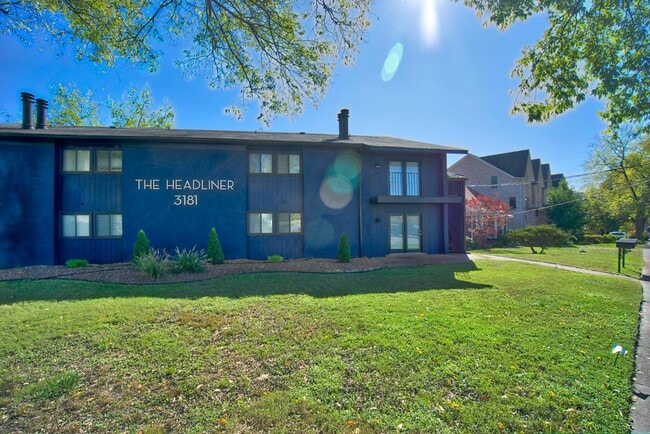 Photo - 3181 Parthenon Ave Apartment