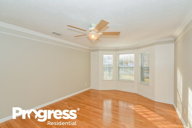 Building Photo - 161 Merritt Dr