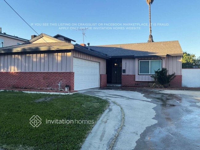 Building Photo - 10943 Kittridge St