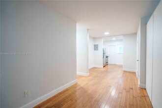 Building Photo - 7325 Carlyle Ave