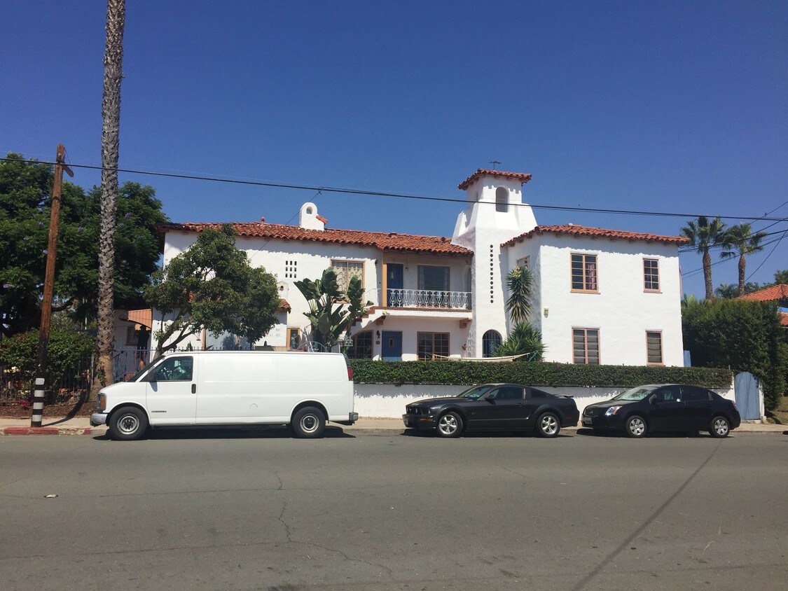 Primary Photo - 1301 28th St