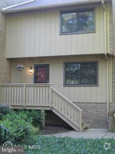 Building Photo - 2504 Glengyle Dr