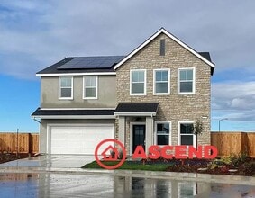 Building Photo - 3301 Twin Knolls Ln