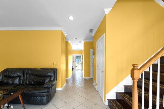 Photo - 72 Albert Ct Townhome