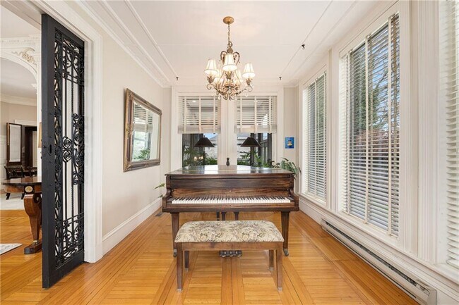 Foto del edificio - 4 Hunter Ave