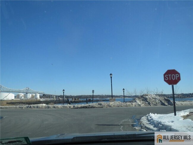 Foto del edificio - 468 Great Beds Ct