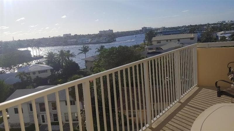 Foto principal - 1200 Hibiscus Ave