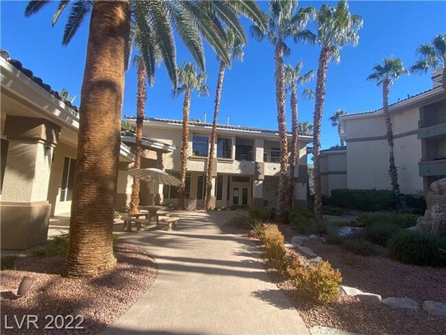 Building Photo - 1 br, 1 bath House - 7139 S. Durango Dr #215