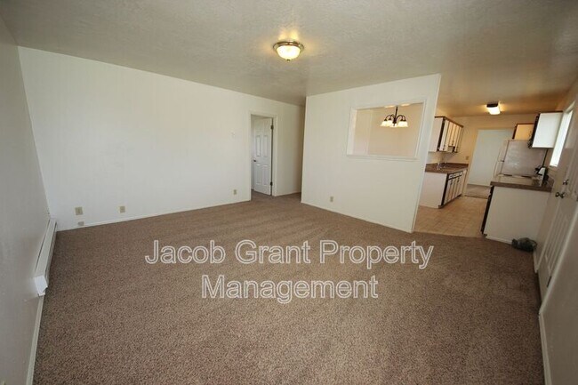 Building Photo - 965 Berryman Rd