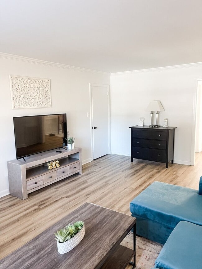 Foto del edificio - Charming Apt near Savannah's Historic District! Unit 1