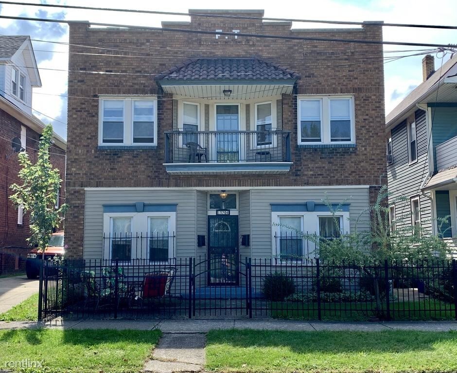 Foto principal - 15706 Holmes Ave